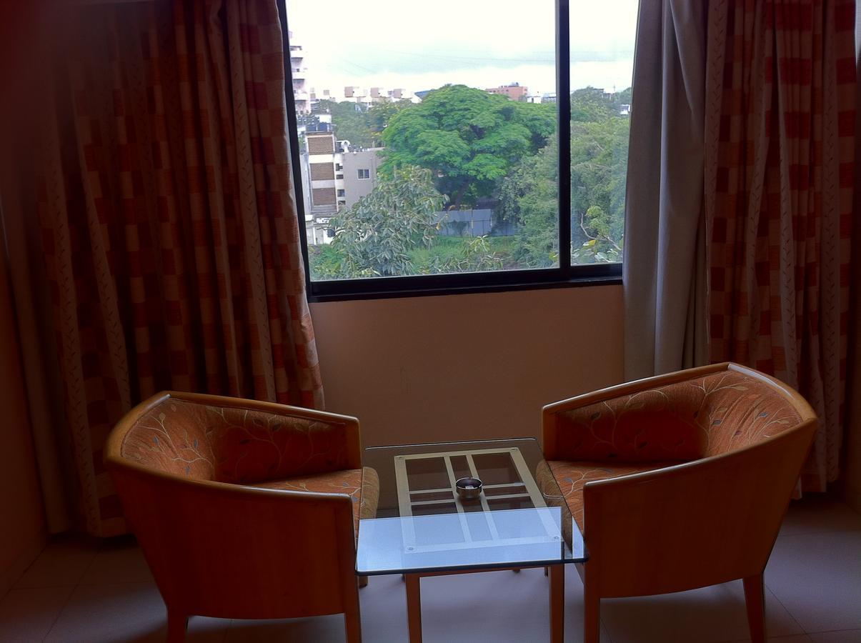 Hotel Ashirwad Pune Exterior foto